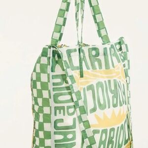 FARM Rio “Bolsinha Me Leva” Nylon keychain Bag – NEW!